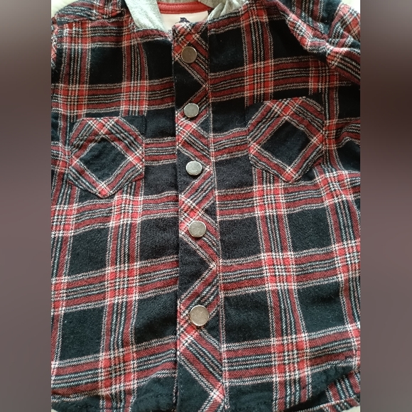Boy's Flannel Hoodie by Tommy Bahama, Size 18M - Picture 5 of 5